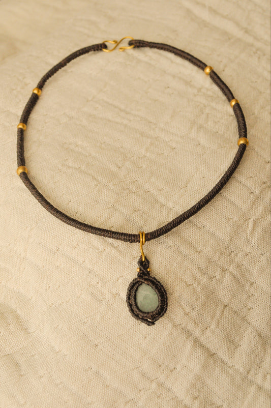 Colar Terra com Jade
